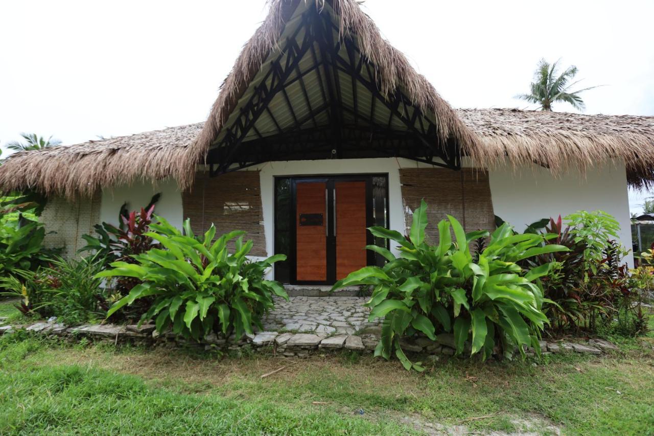 Lafinca Hostel Siargao San Isidro  Exteriör bild
